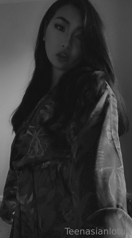 tomokorenfree ポルノスター 写真