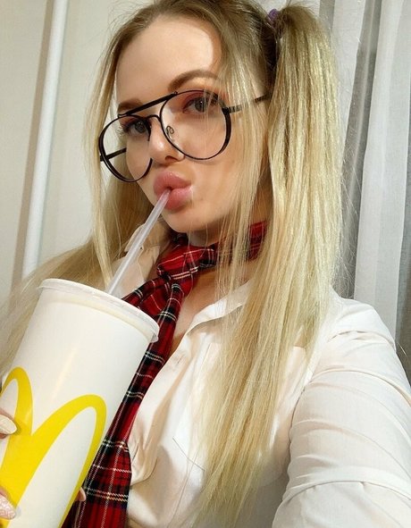 desired anna christin 美しいモデル 写真