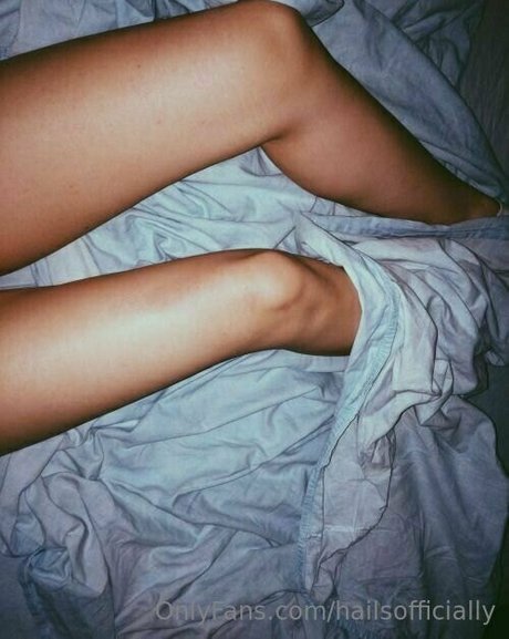 hailsofficially ホットなスター ギャラリー