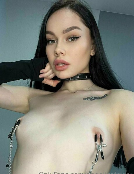 angelicafoxxx ポルノモデル ギャラリー