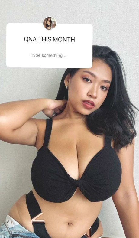 アジアの女の子限定ファン ポルノ 画像