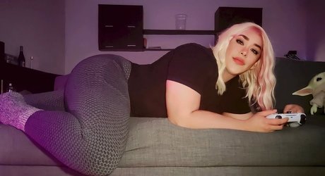 crossdresser alex トップ女優 画像