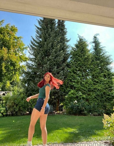 itsmariela かわいいポルノスター 写真