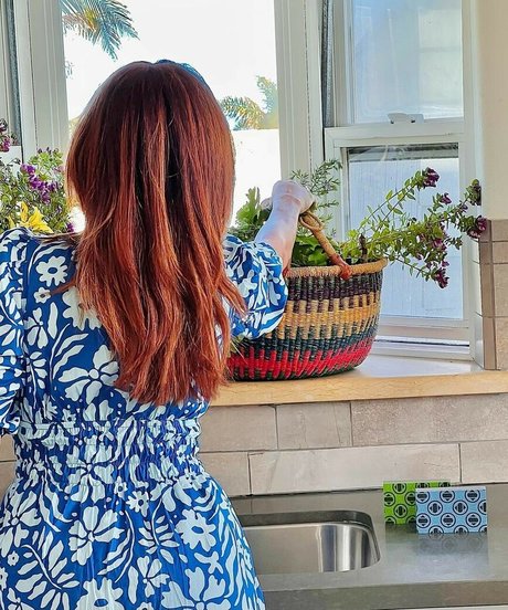 曲線美のティーンズOnlyFans 素敵 写真