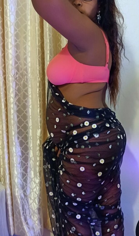 naughtyaunty ヌードのポルノスター 画像