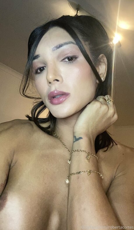 ニューハーフ 熟女 OnlyFans 美しいポルノ 写真