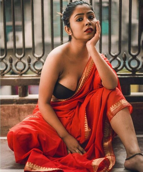 Chirasree アートモデル 写真