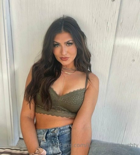 主観視点のアジア人OnlyFans エロチック 写真