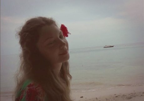 Elenakoshkaxoxo 限定モデル アーカイブ