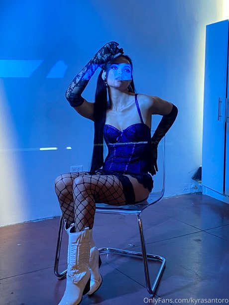 曲線美の赤毛OnlyFans アートxxx 画像