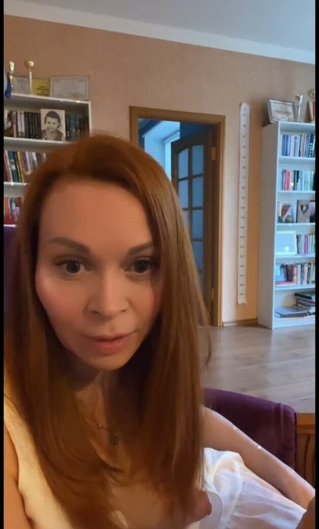 スリムな熟女OnlyFans 美しい ギャラリー