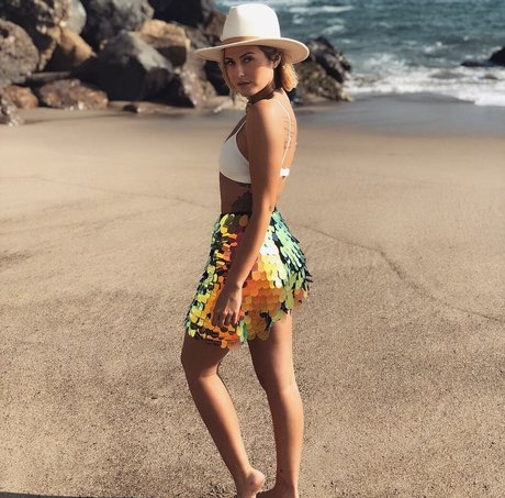 Scout Taylor Compton ポルノスター セックス 写真