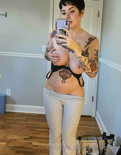 ニューハーフ POV OnlyFans 美しいxxx 画像