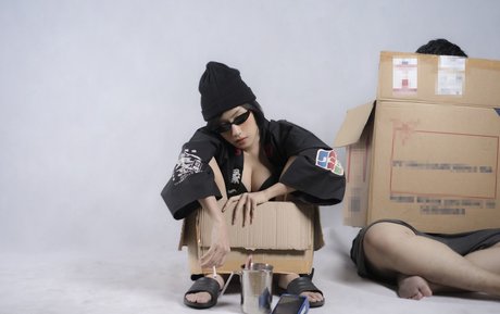 18歳のOnlyFans セクシーxxx 写真