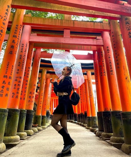 コメディアンのOnlyFans ホットxxx 画像