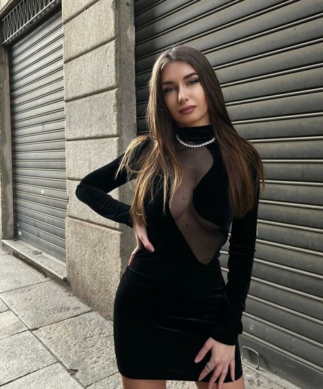 Elisa Esposito ポルノスター トップ 写真