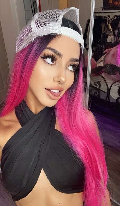 epixemily 美しいモデル 写真