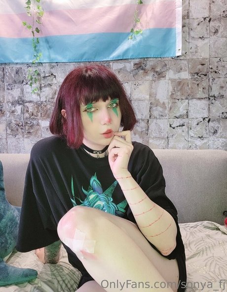 アジアンベイビーOnlyFans 無料xxx 画像