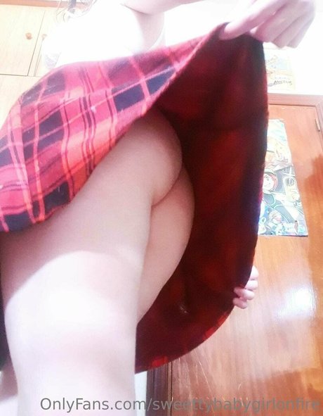 sweettybabygirlonfire 独占ポルノスター アーカイブ