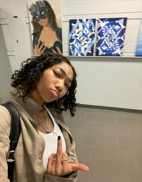 Chronixx tay エロティックモデル 写真