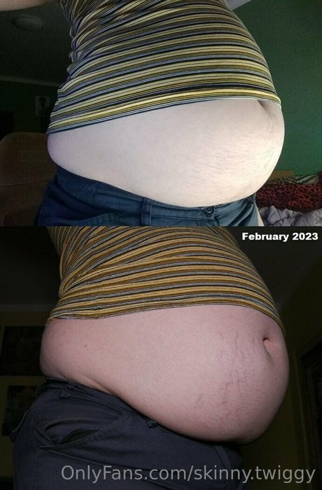 アジア人フィンドムOnlyFans ホットヌード 写真