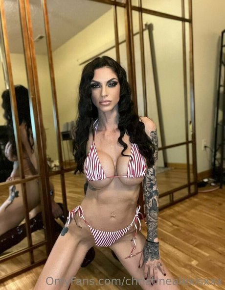 刑務所のOnlyFans ホットxxx 画像