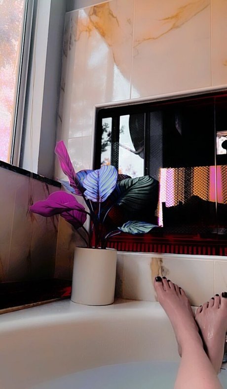 Kelsey Remige XXXモデル 写真