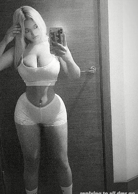 クソなOnlyFans 美しいxxx ギャラリー