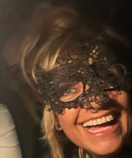 ルビーオンリーファン ホットxxx ギャラリー