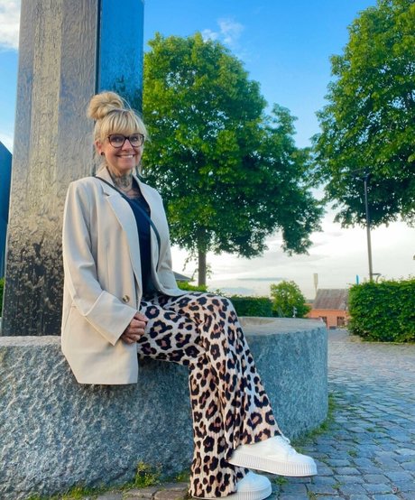 Winnie Nielsen セクシーなスター 写真