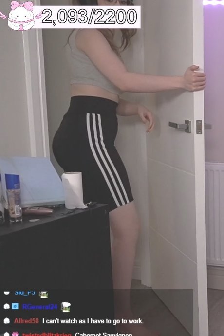 アジア人フィンドムOnlyFans セクシーxxx 画像