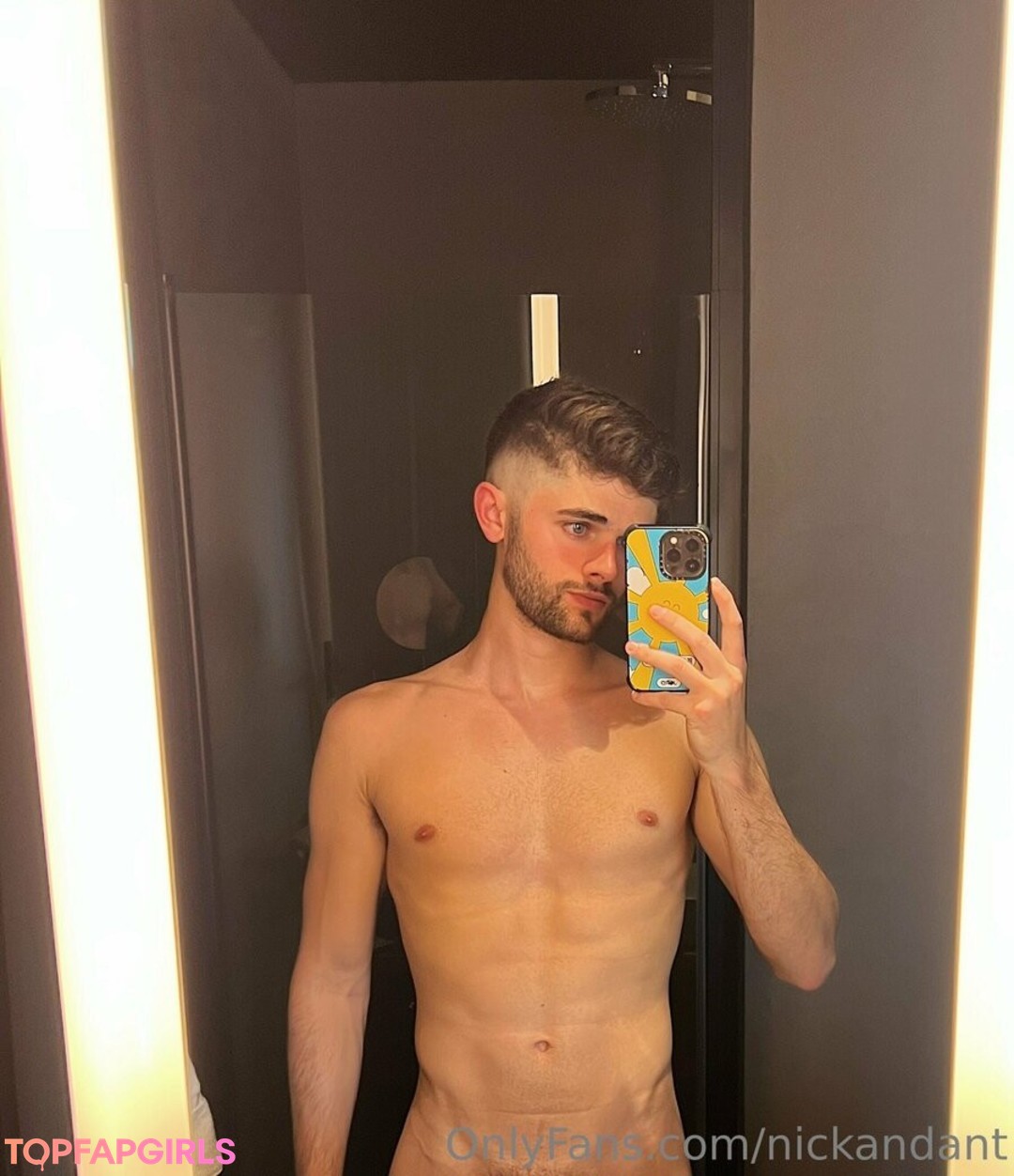 ディスコード トランス OnlyFans 裸 画像