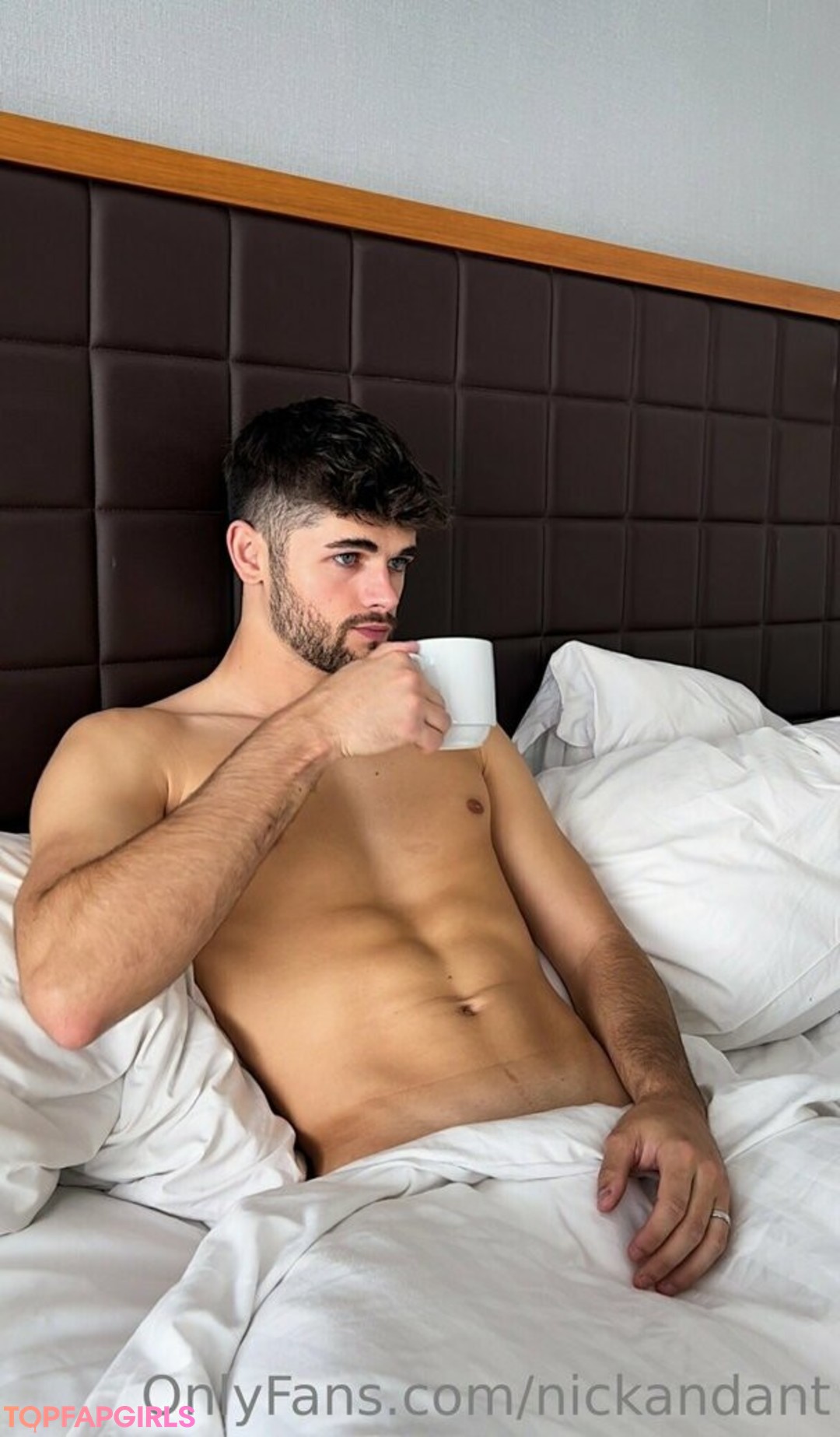 濃厚なラテン系熟女OnlyFans ホットxxx 画像