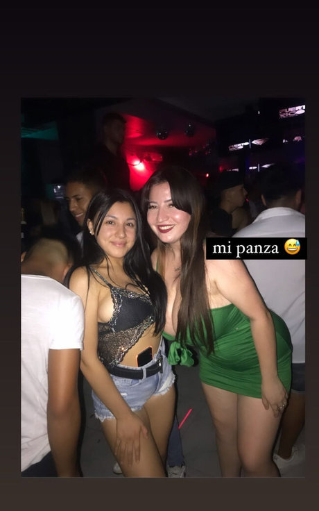 熟女ティーンOnlyFans ホットセックス 写真