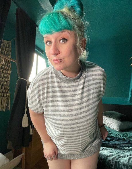 フランスのアナルOnlyFans ホット 写真