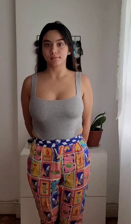 Bella Barp スター xxx 写真