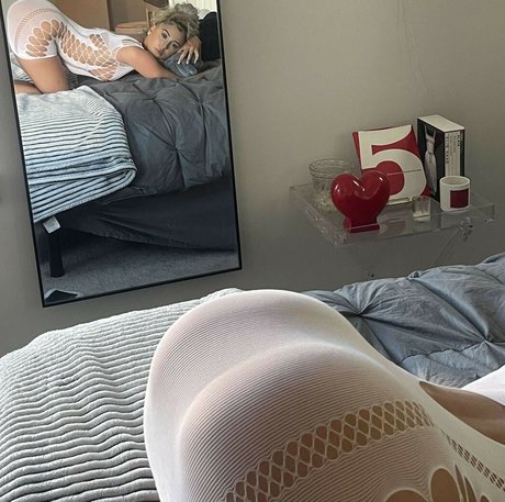 Emily Huff エロティックなモデル 写真