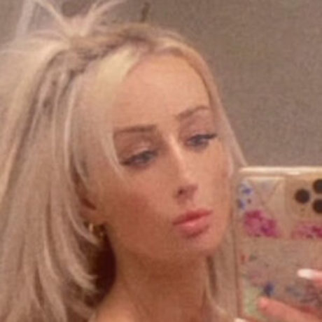 LavishKitty 独占ポルノスター 写真