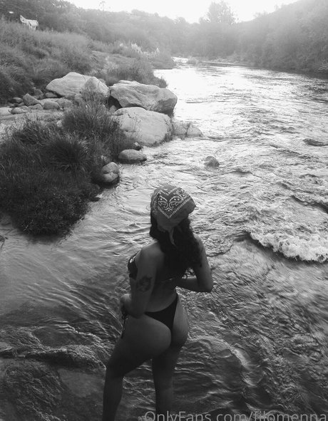 filomenna ホットなモデル 写真