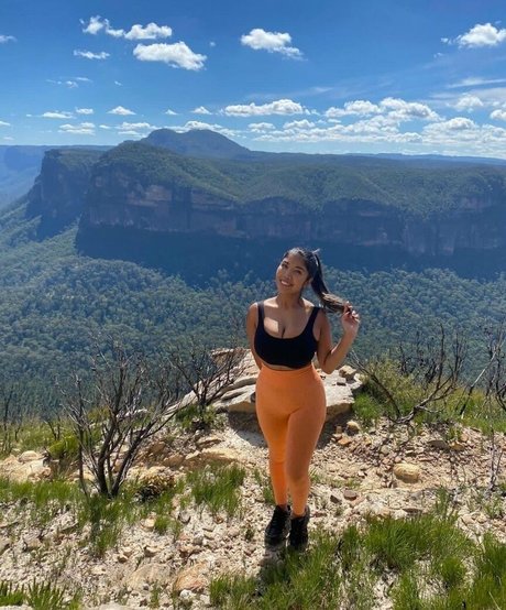 熟女ティーンOnlyFans ホット裸 ギャラリー