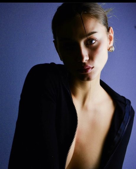 Ania Rybak 最高のスター アーカイブ