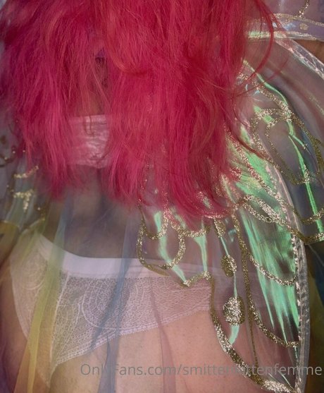 エモオンリーファン ポルノ ギャラリー