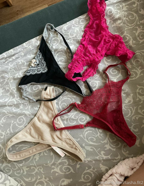 巨乳 射精 OnlyFans 無料 ギャラリー