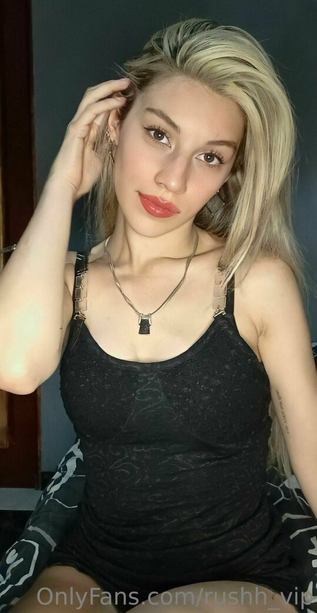 デカ尻ジーンズ OnlyFans ホット 画像