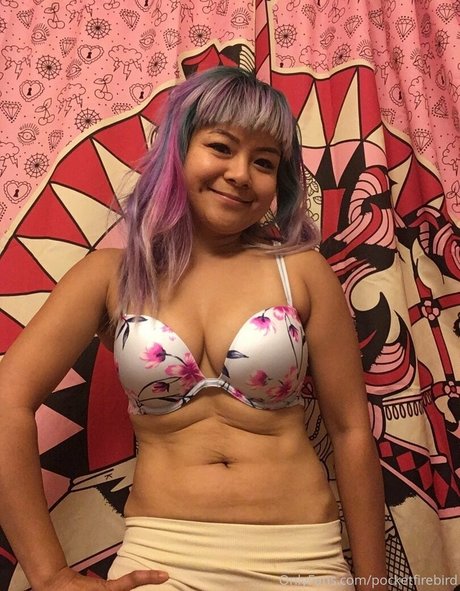 jolenecanadafree エロティックなスター 写真