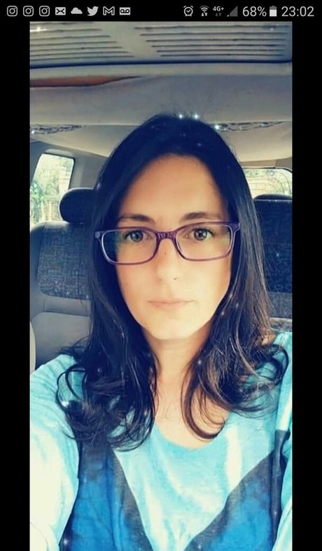 Piella Bakewell ポルノモデル 写真