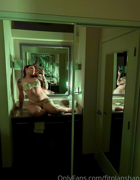 ティーンフィンガリングOnlyFans ポルノ 写真