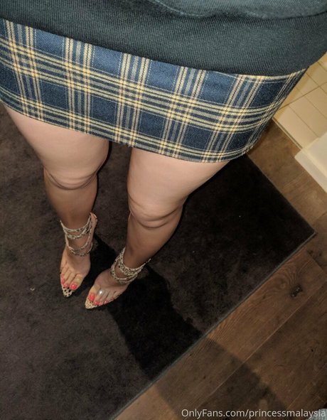 若いティーンのOnlyFans 無料裸 画像