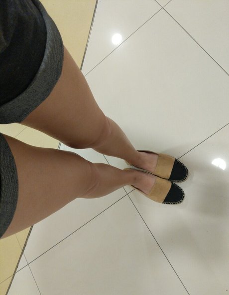 シシーオンリーファンズ ホット裸 ギャラリー