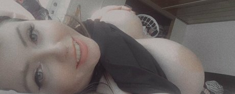 アジアンシャワー OnlyFans HD ギャラリー